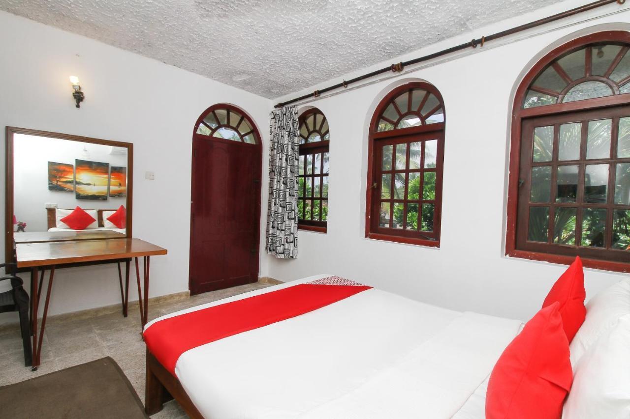 Oyo 459 Barasti Beach Resort Kalutara Kültér fotó