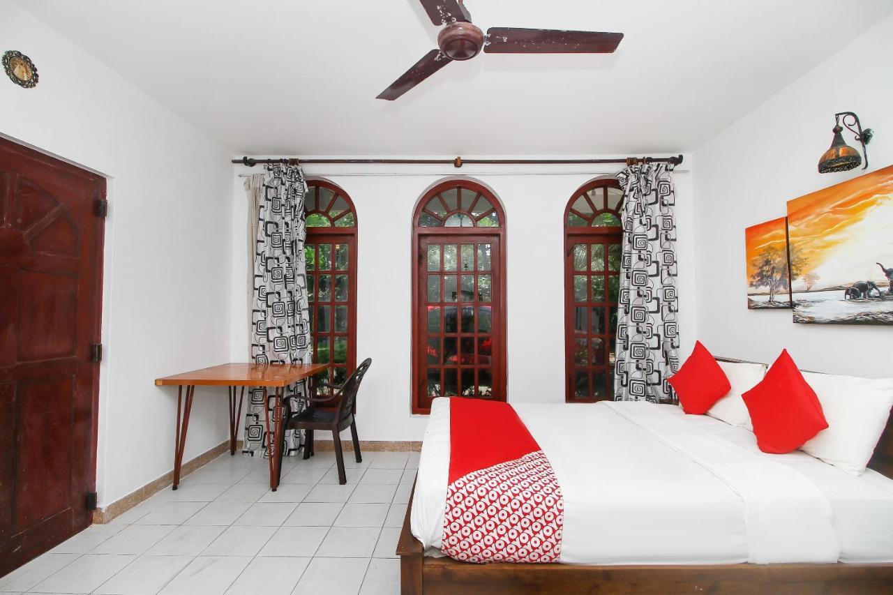 Oyo 459 Barasti Beach Resort Kalutara Kültér fotó