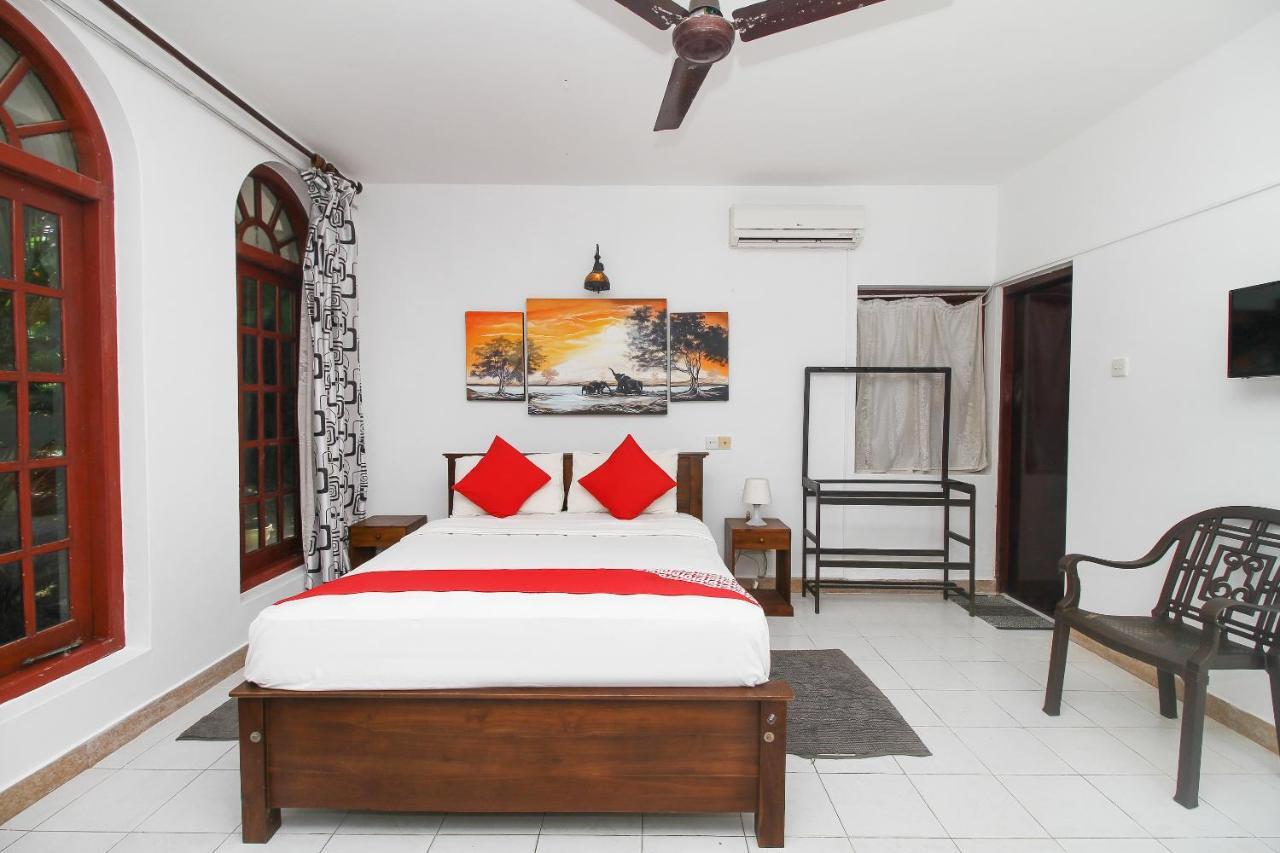 Oyo 459 Barasti Beach Resort Kalutara Kültér fotó